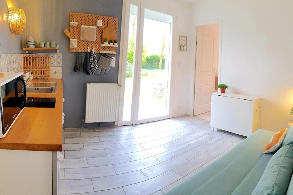 Appartement Proche De L'Aeroport De Nantes Saint-Aignan-Grand-Lieu Bagian luar foto